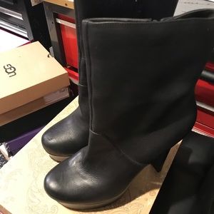 Jessica Simpson high heels platform boots